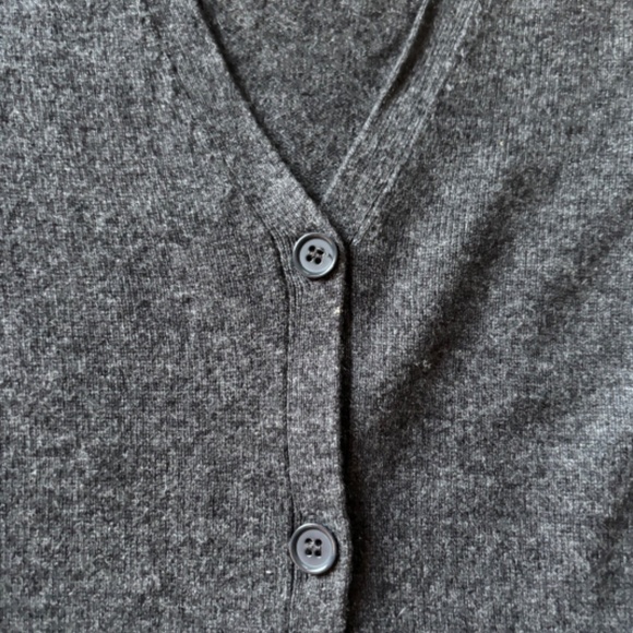 Saks Fifth Avenue 100% cashmere gray cardigan - Picture 4 of 6